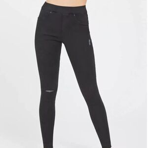 SPANX Vintage Distressed Ankle Skinny‎ Jeans Size Large Black Raw Hem 20213R